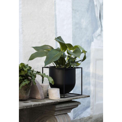                             Kvetináč Kubus Flowerpot Black 23 cm                        