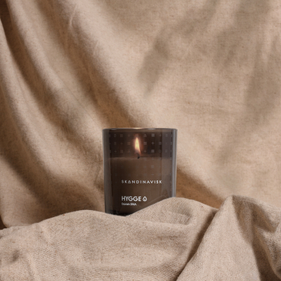                             Vonná sviečka HYGGE 200 g - Special Edition                        