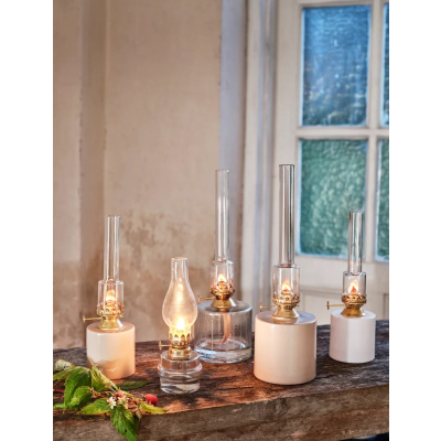                             Sklenená petrolejová lampa Straight Stripes 30 cm                        