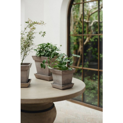                             Kvetináč s podmiskou Gaia Square Grey 21 cm                        