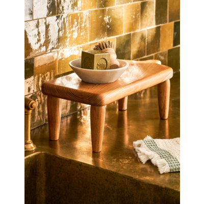 Doštička na nôžkach z teaku Shippon 45 cm                    