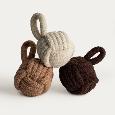                            Textilná zarážka do dverí Solenne Knot 17 cm                        