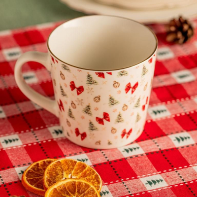                             Porcelánový hrnček Hati Christmas 510 ml                        