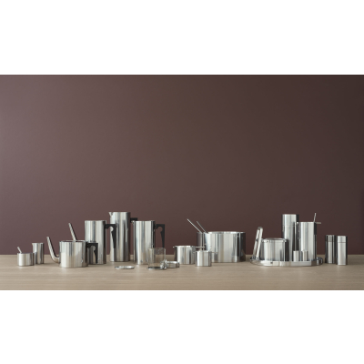                            Nerezová kanvica na kávu Arne Jacobsen                        