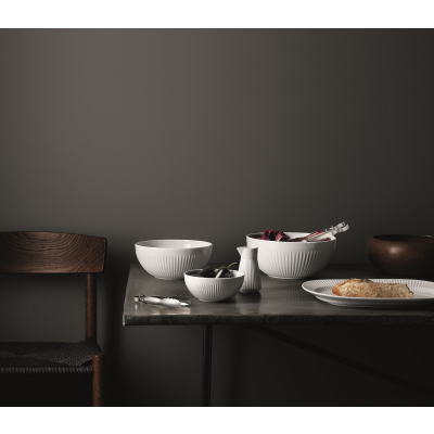                             Porcelánová servírovacia misa Legio Nova 1,8 l                        
