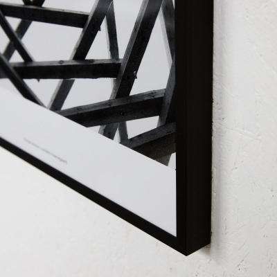                             Ilustrácia v čiernom ráme Prospections 01                        