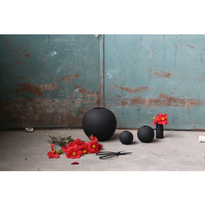                             Guľatá váza Ball Black 20 cm                        