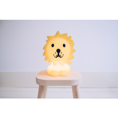                             Detská lampička Lion First Light 25 cm                        
