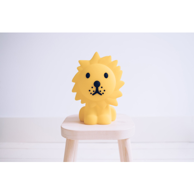 Detská lampička Lion First Light 25 cm                    