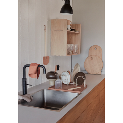                             Drevená doska na krájanie Yumi Round Oak 31,5 cm                        