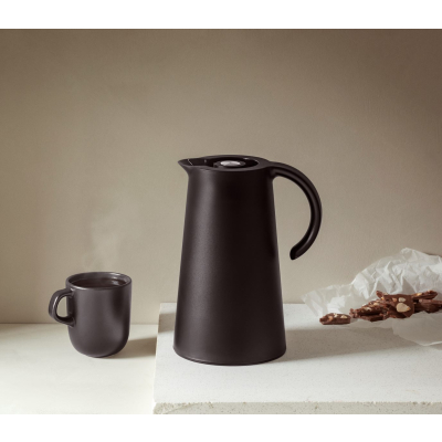                             Vákuová termoska Rise Black 1 l                        